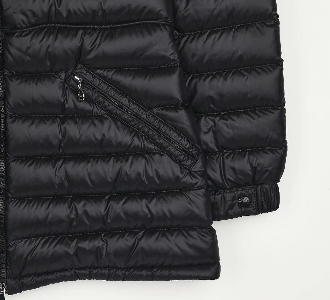 [S급] (W) 몽클레르 마딘 쇼트 다운 자켓 블랙 판매합니다!!! 상품이미지5