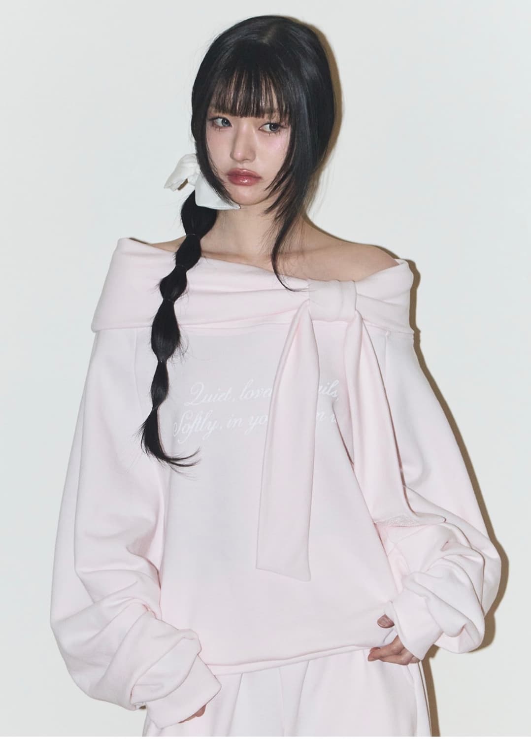 일리고 퓨어 보우 오프숄더 맨투맨 핑크 상품이미지3