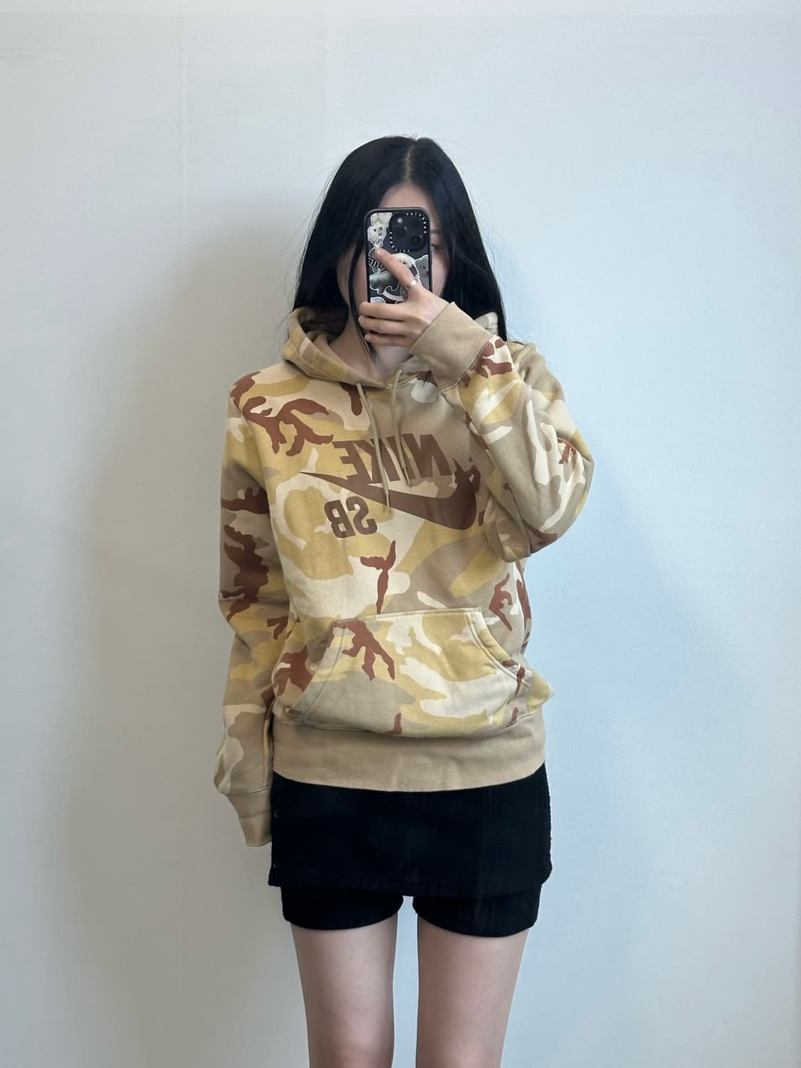 나이키 SB 카모 후드티 상품이미지1