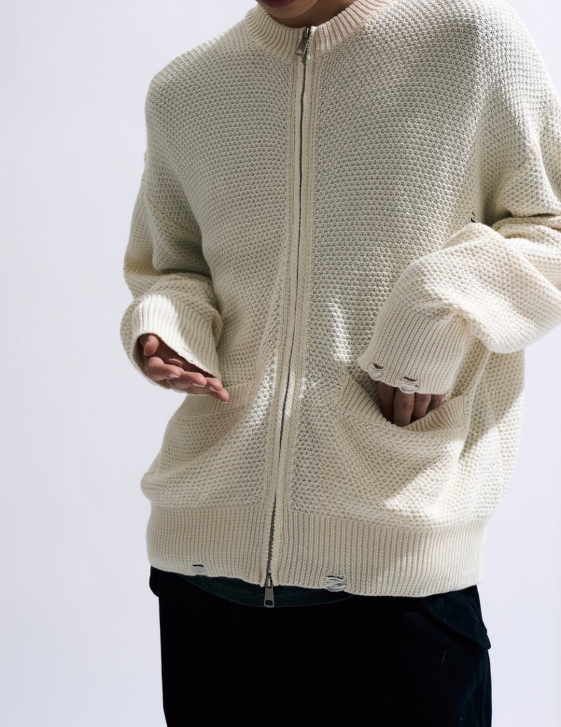 [M] 감마갤러리 데미지 니트 가디건 아이보리,블랙 상품이미지1