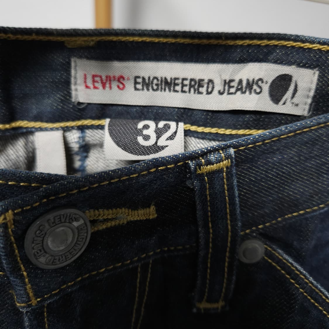 32 ) 빈티지 리바이스 엔지니어드진 상품이미지4