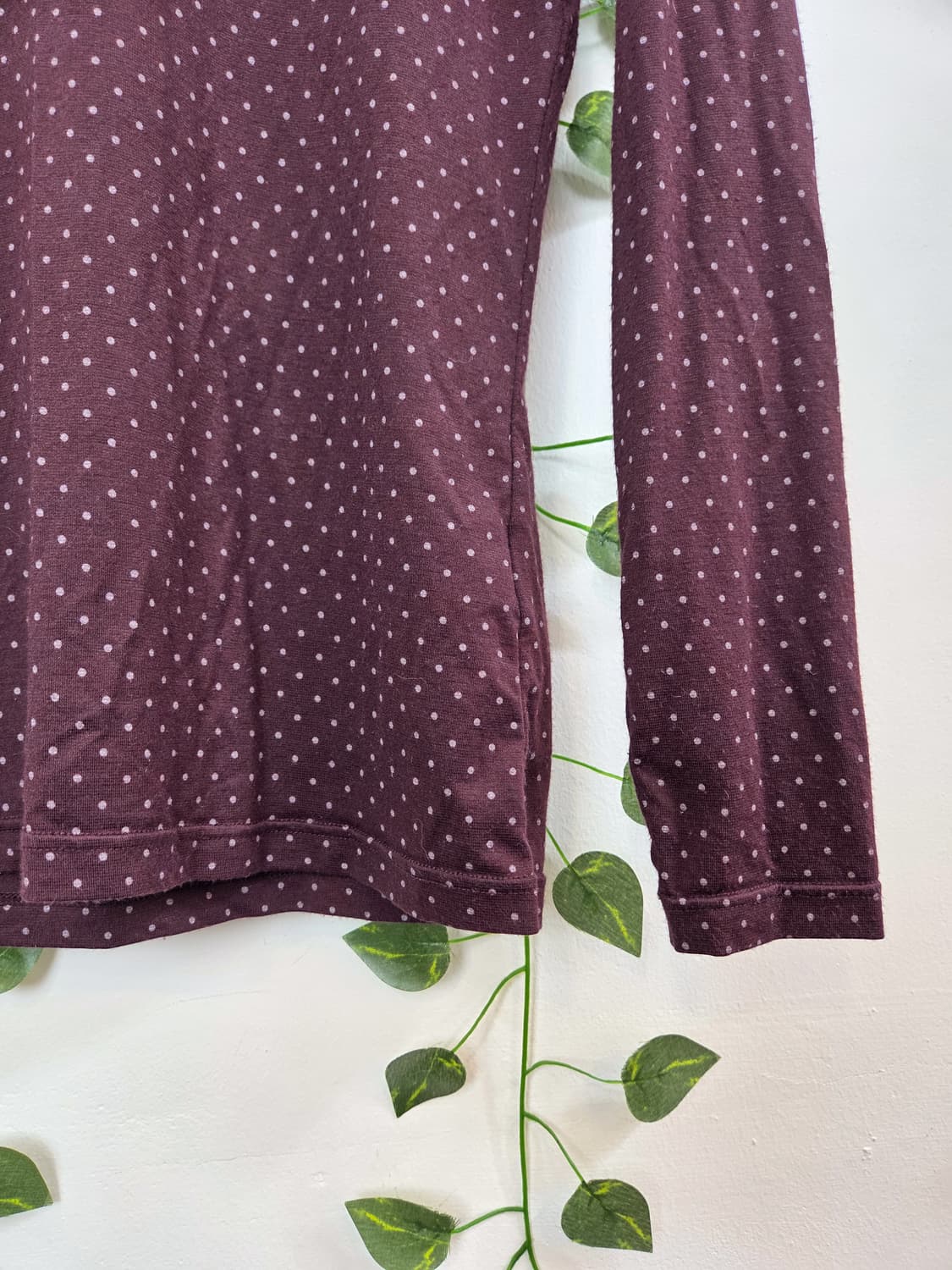 버건디 도트 목폴라 슬리브 상품이미지3