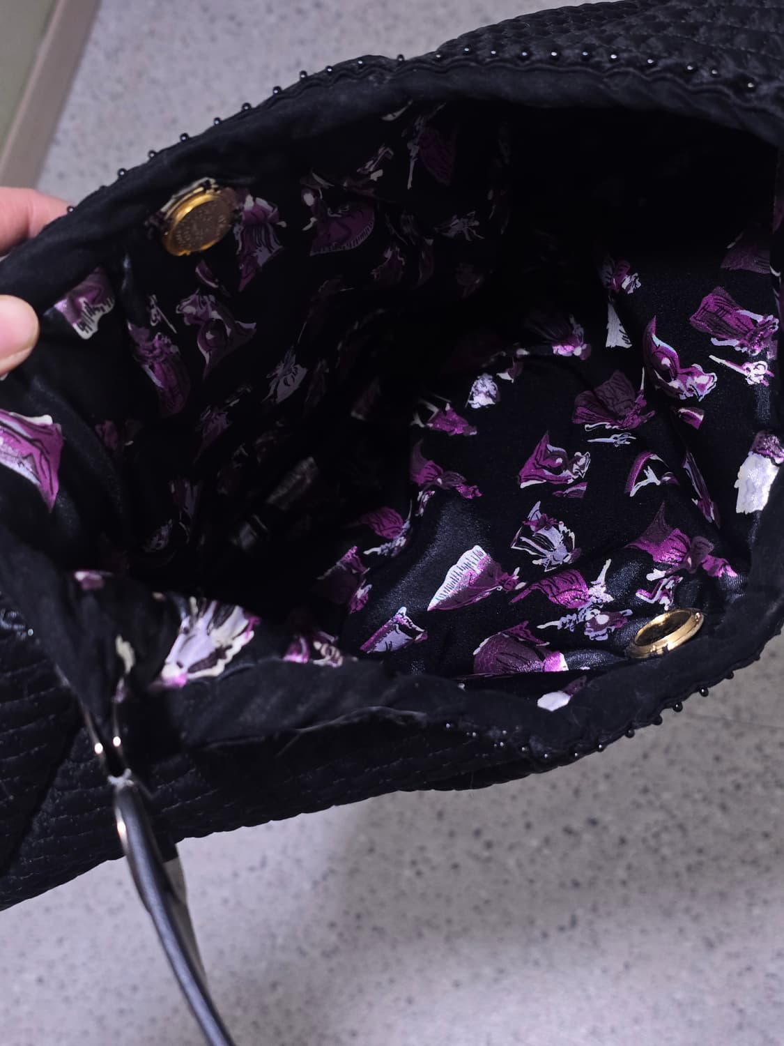 gothic Y2K 블랙 하트 장식 숄더백 상품이미지4