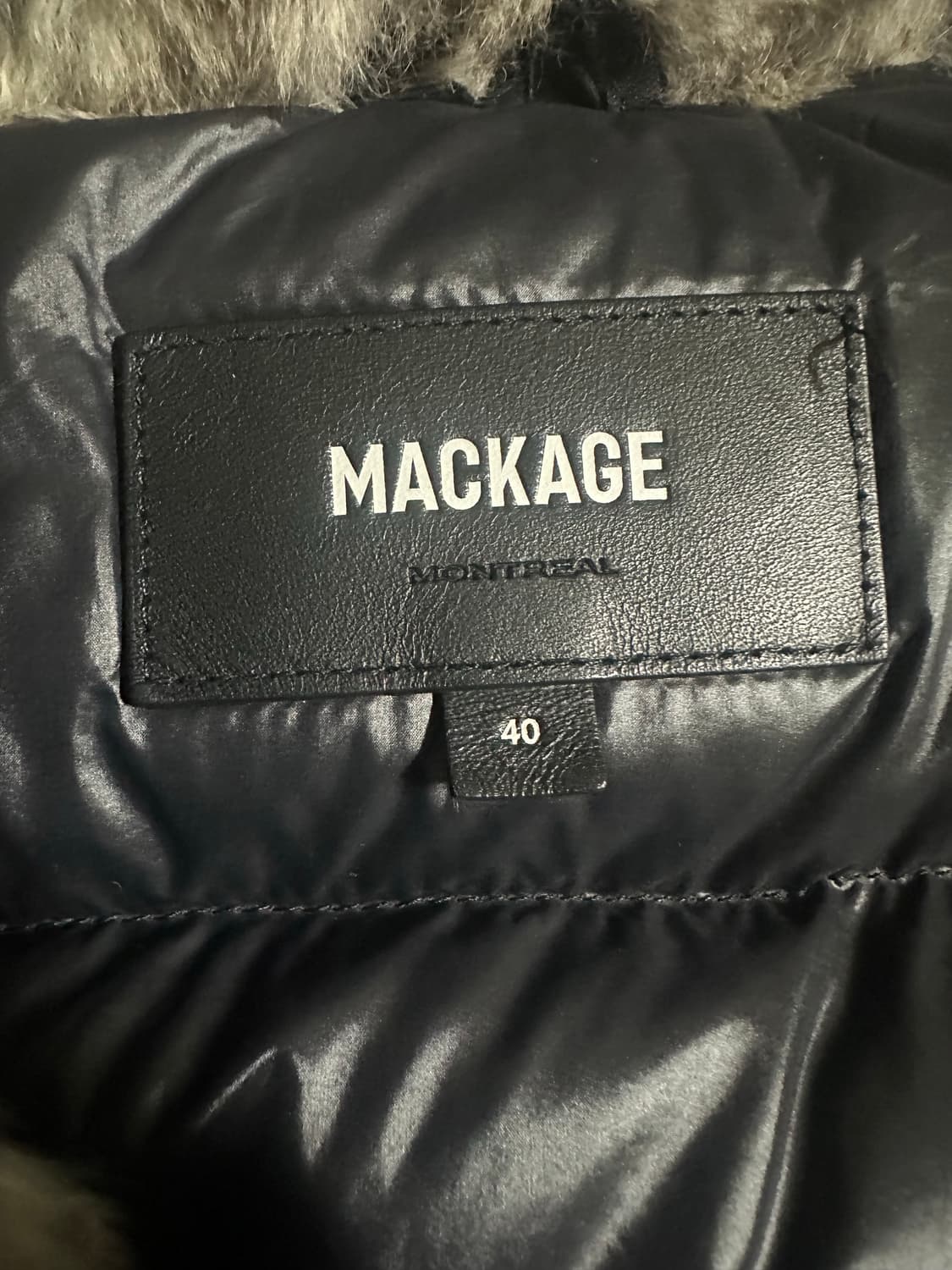 맥케이지딕슨 패딩 실버퍼 무하자급 판매 상품이미지8