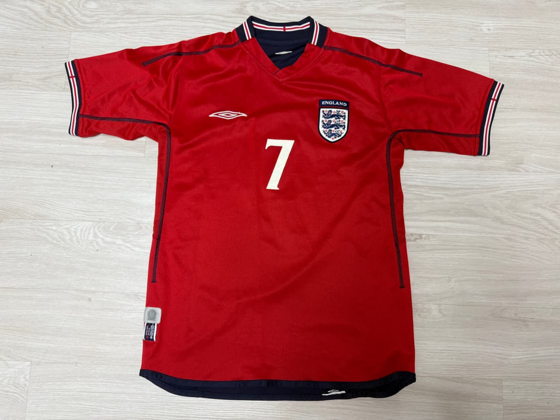 [S] 엄브로 잉글랜드 국대 02-04 어웨이 베컴 마킹 유니폼 상품이미지3