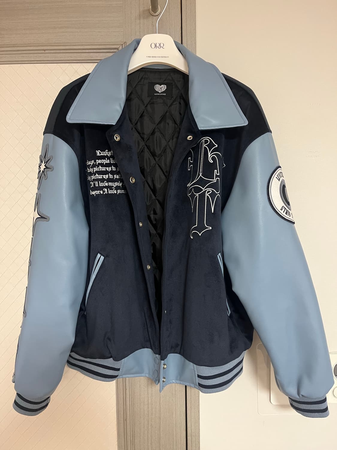 러브이즈트루 LVT VARSITY JACKET(BLUE) 상품이미지5