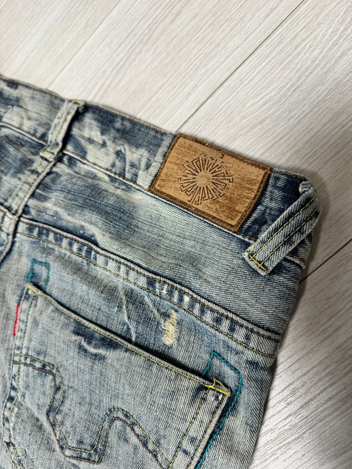 [Tornado Mart] 부츠컷 로우웨이스트 데미지 진 상품이미지4