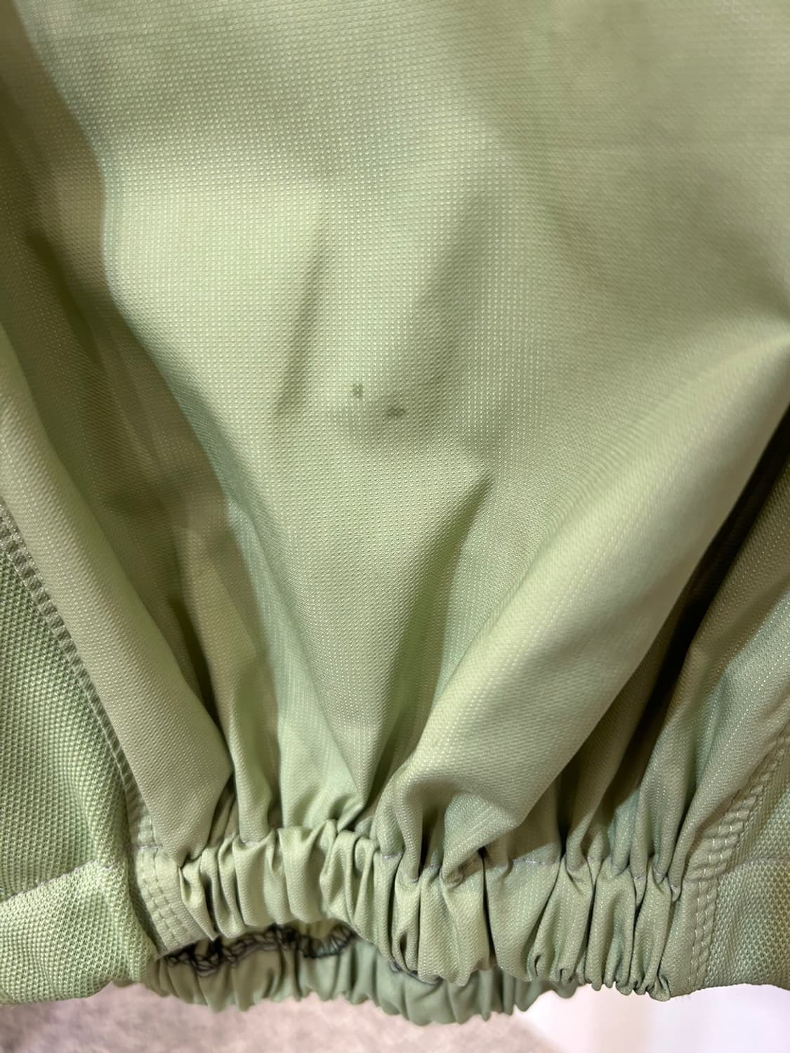 나이키 크롭 윈드러너 웜업 상품이미지4