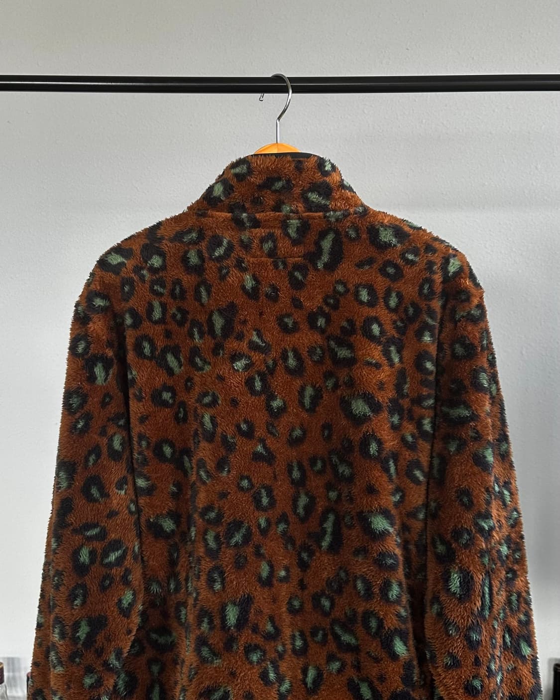 [L]칼하트 WIP 젭슨 스웻 레오파드 자켓 상품이미지8