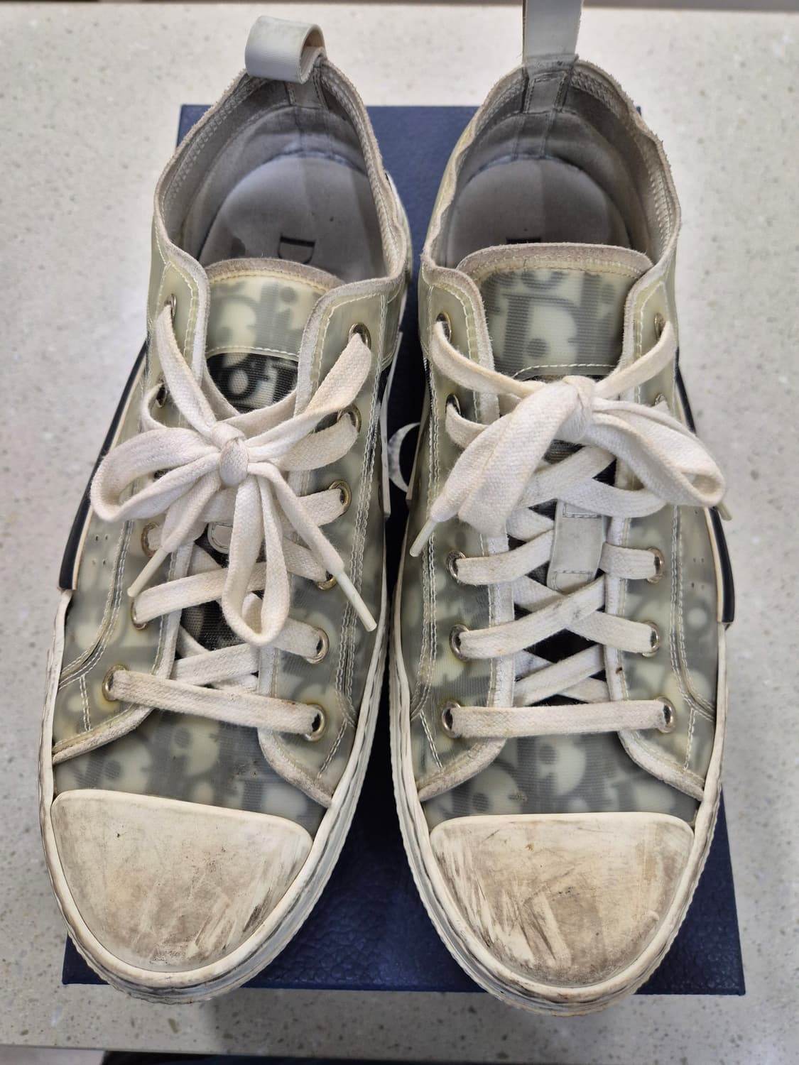 (마지막 가격수정)디올 오블리크 스니커즈 41사이즈 상품이미지1