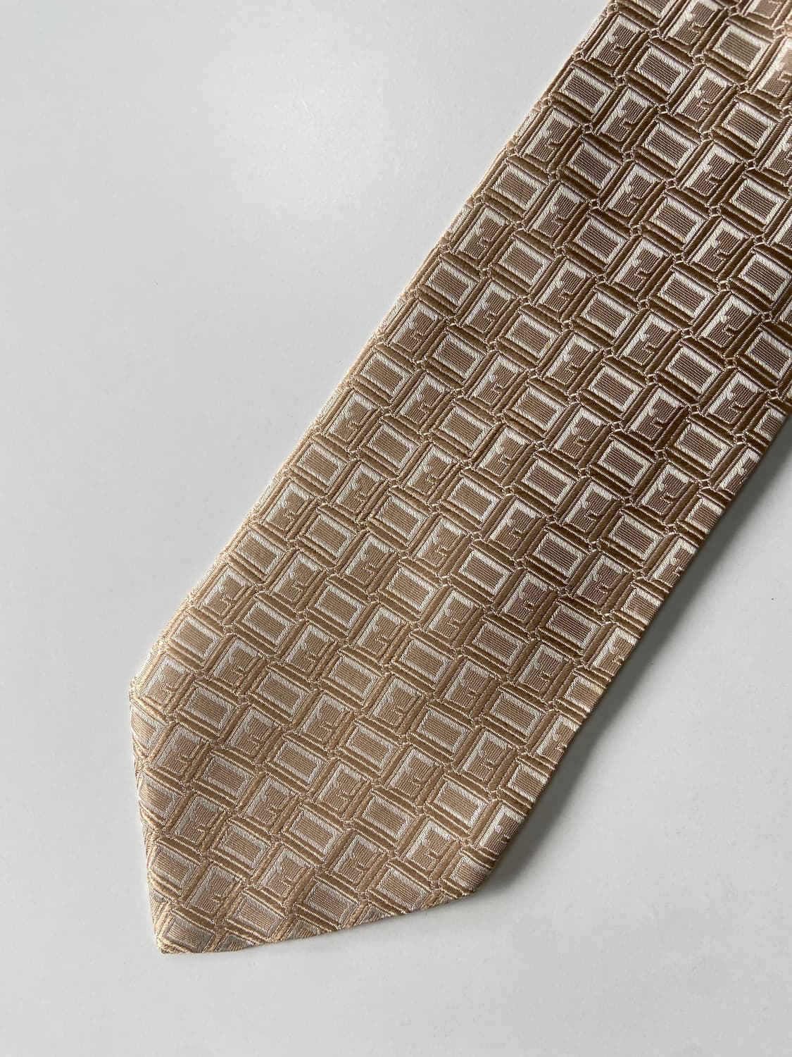 펜디(FENDI) 모노그램 정품 명품넥타이 상품이미지6