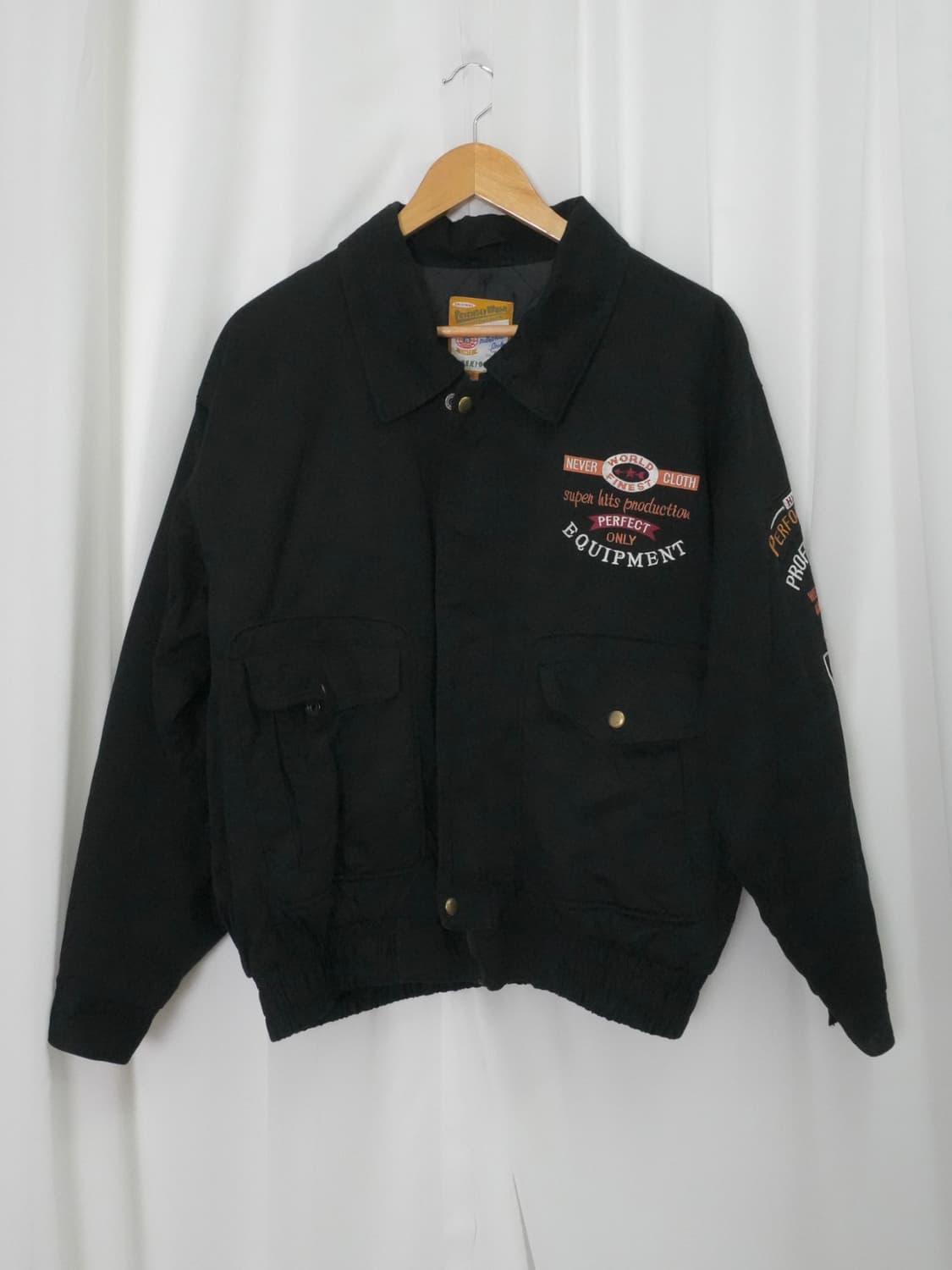 일본빈티지 Friendry wear 자수 봄버 워크 자켓 상품이미지2
