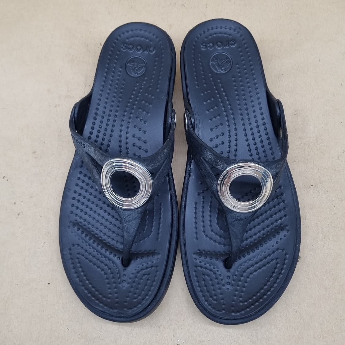 크록스 써클 웨지플립 쪼리샌들 240 상품이미지2