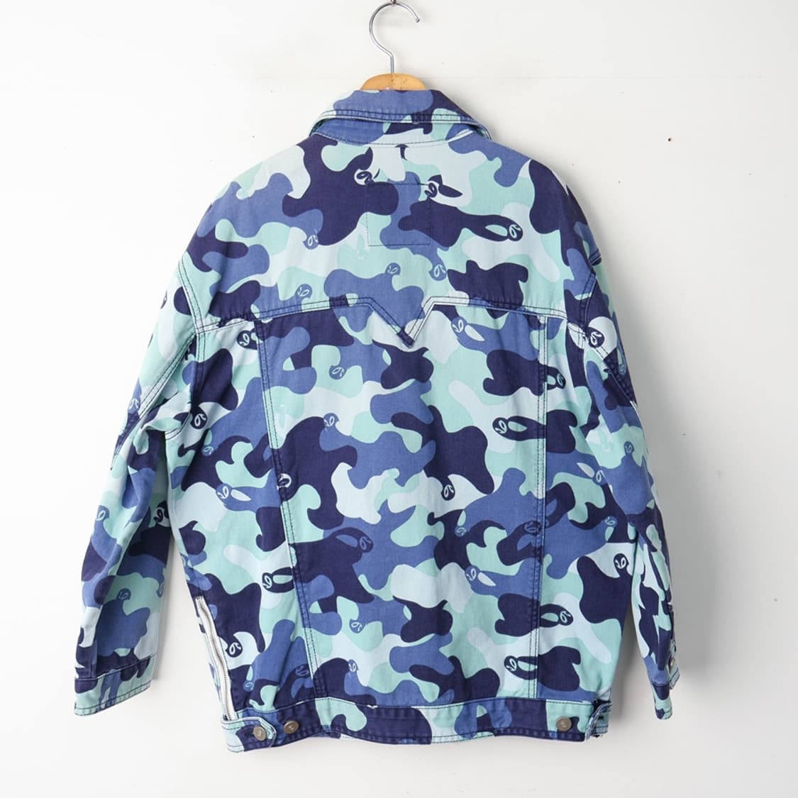 55/럭키슈에뜨 패턴 데님 자켓  상품이미지2