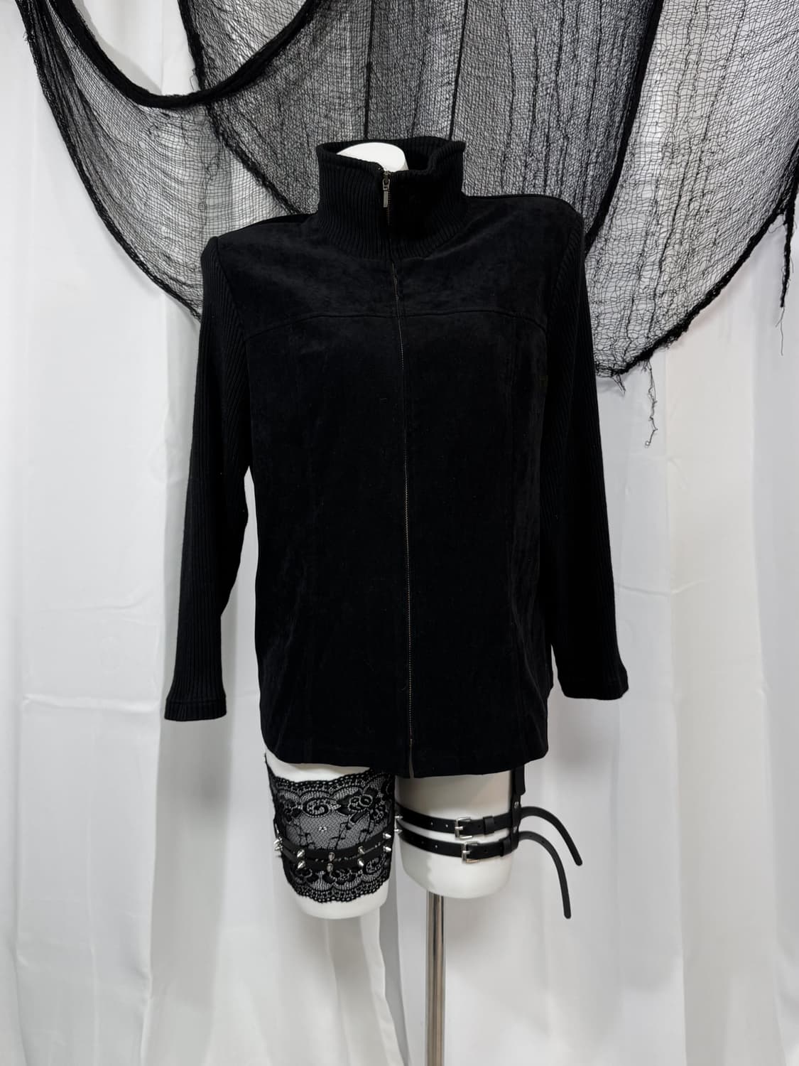 black zip up 상품이미지1