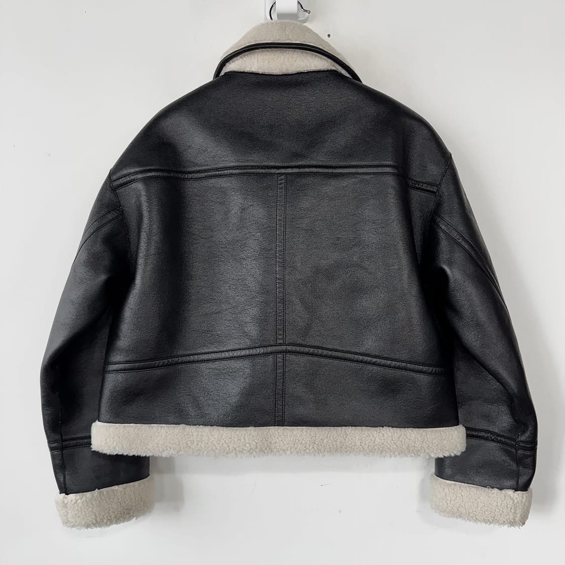 스튜디오 톰보이 23 리버시블 무스탕 자켓 상품이미지7