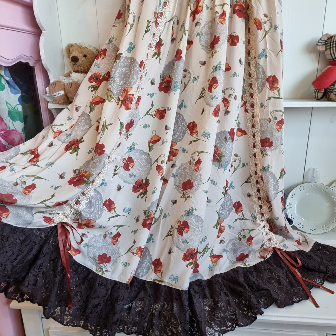 axes femme(엑시즈 팜) 플라워 레이스 배색 롱 스커트 상품이미지5