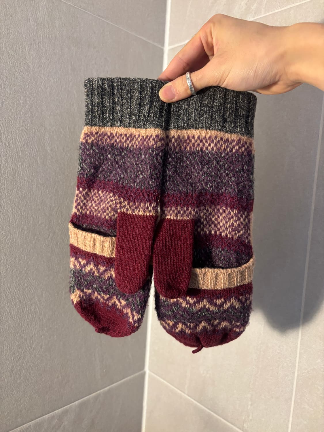 비비안 웨스트우드 노르딕 투웨이 니트장갑 상품이미지4