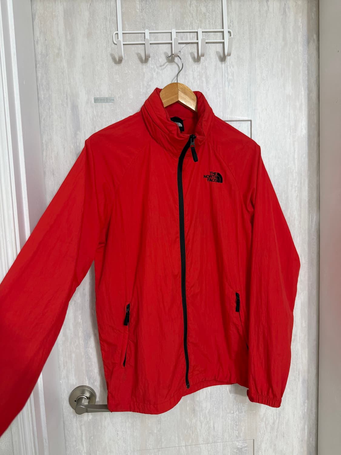 남성 95 M / 노스페이스 경량 바람막이 자켓 레드 상품이미지3