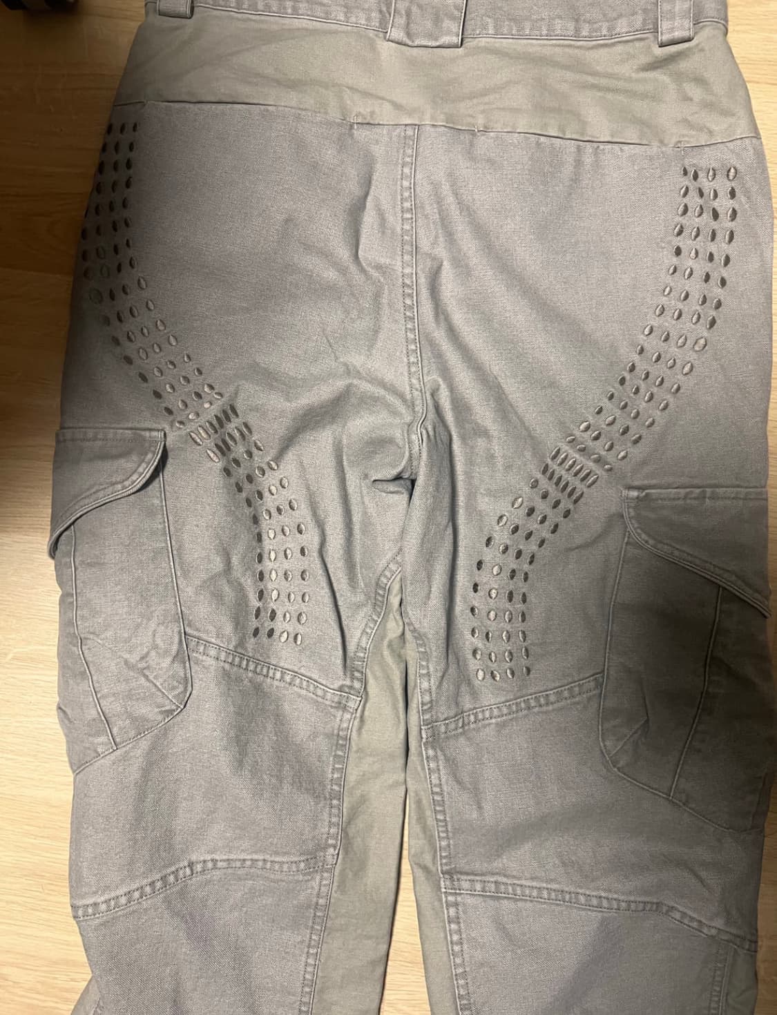 이그노타코어:13 베인카고팬츠 웜그레이 M 상품이미지3