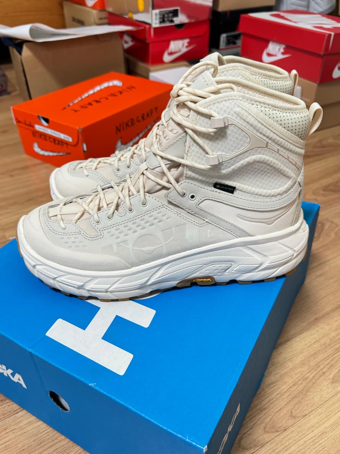 호카 hoka 토르 울트라 하이 에그녹 GTX 등산화 275 상품이미지6