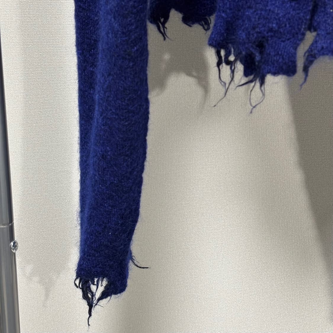 F) 퍼버즈 PERVERZE 모헤어 리버서블 대미지 가디건 상품이미지5