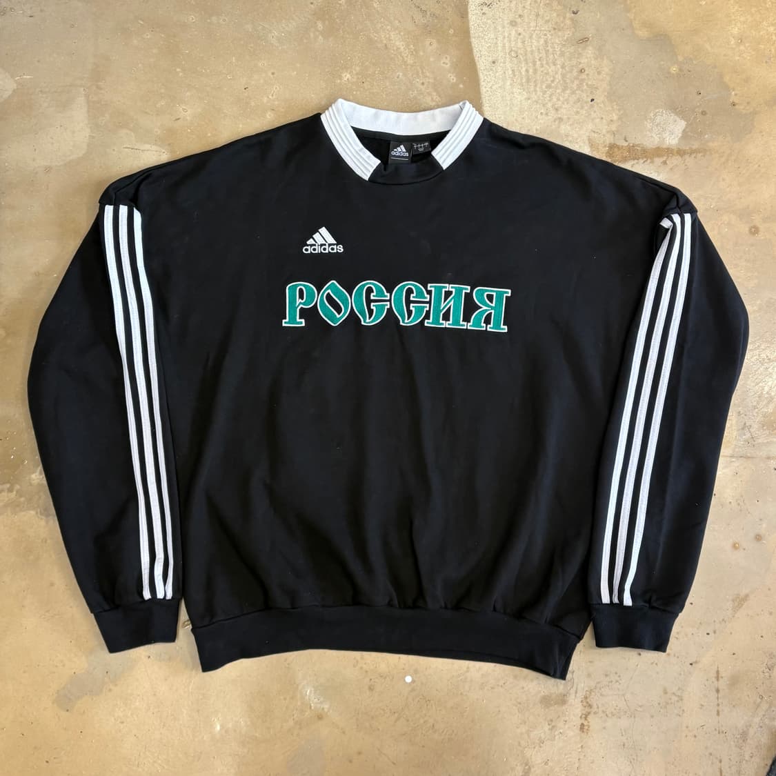 L 아디다스 18fw 고샤 블랙 맨투맨 상품이미지2