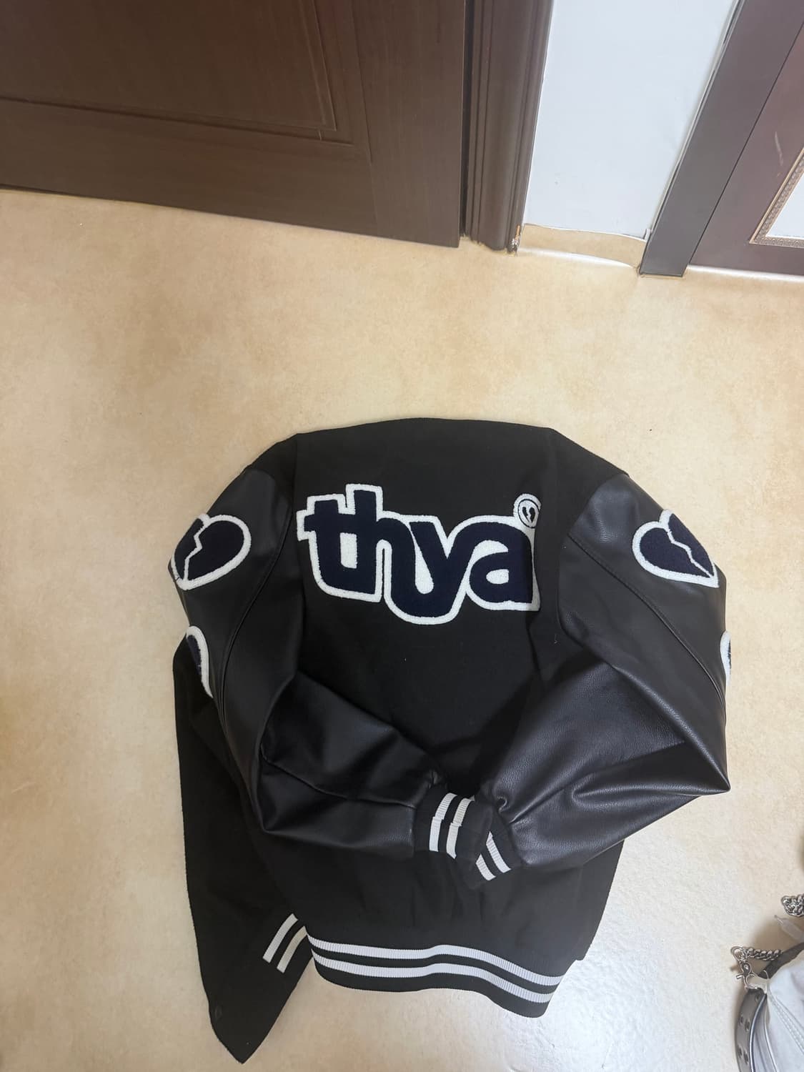 Thya 바시티 블랙 (2xl) 상품이미지2