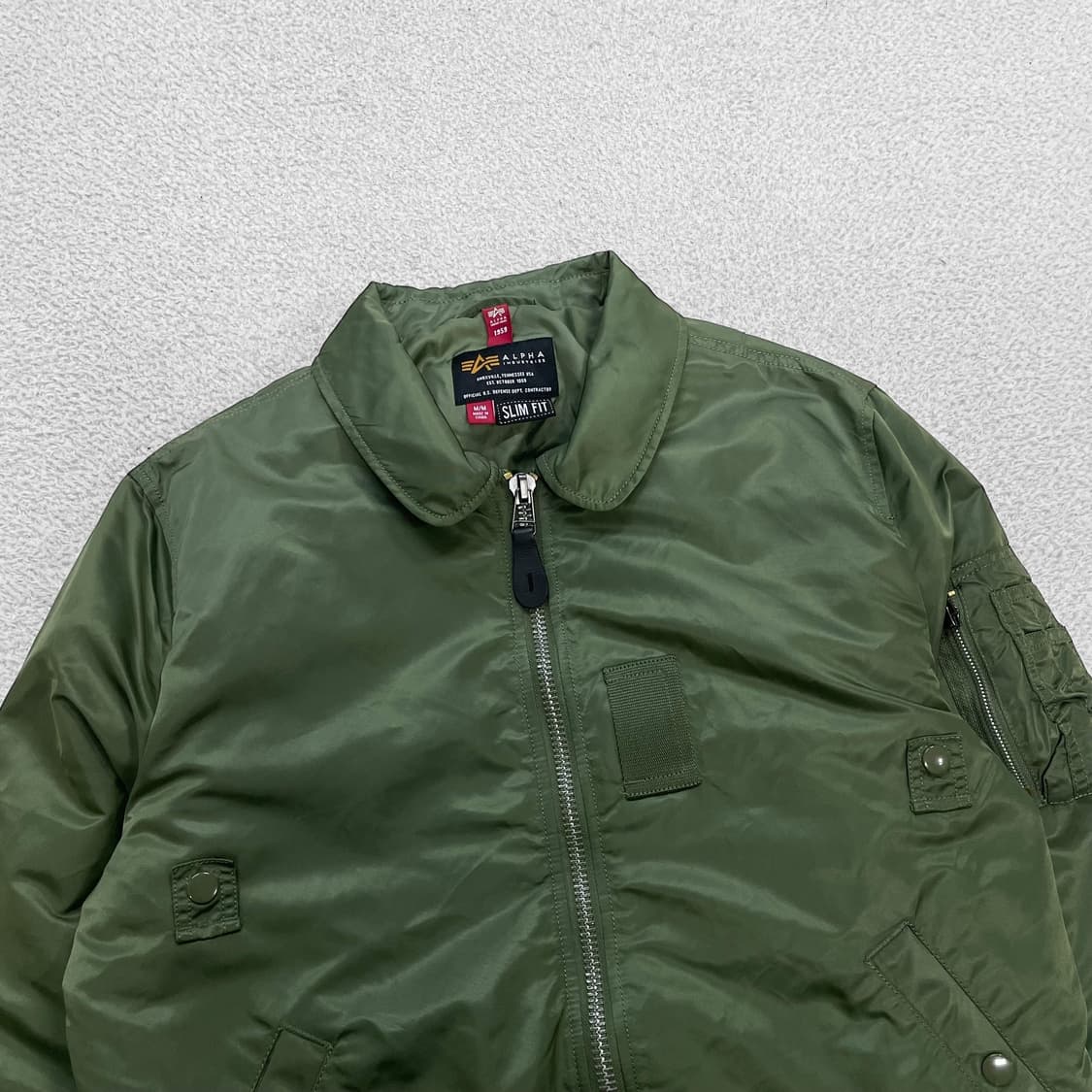 알파인더스트리 B-15 플라이트 봄버 자켓 카키 상품이미지2