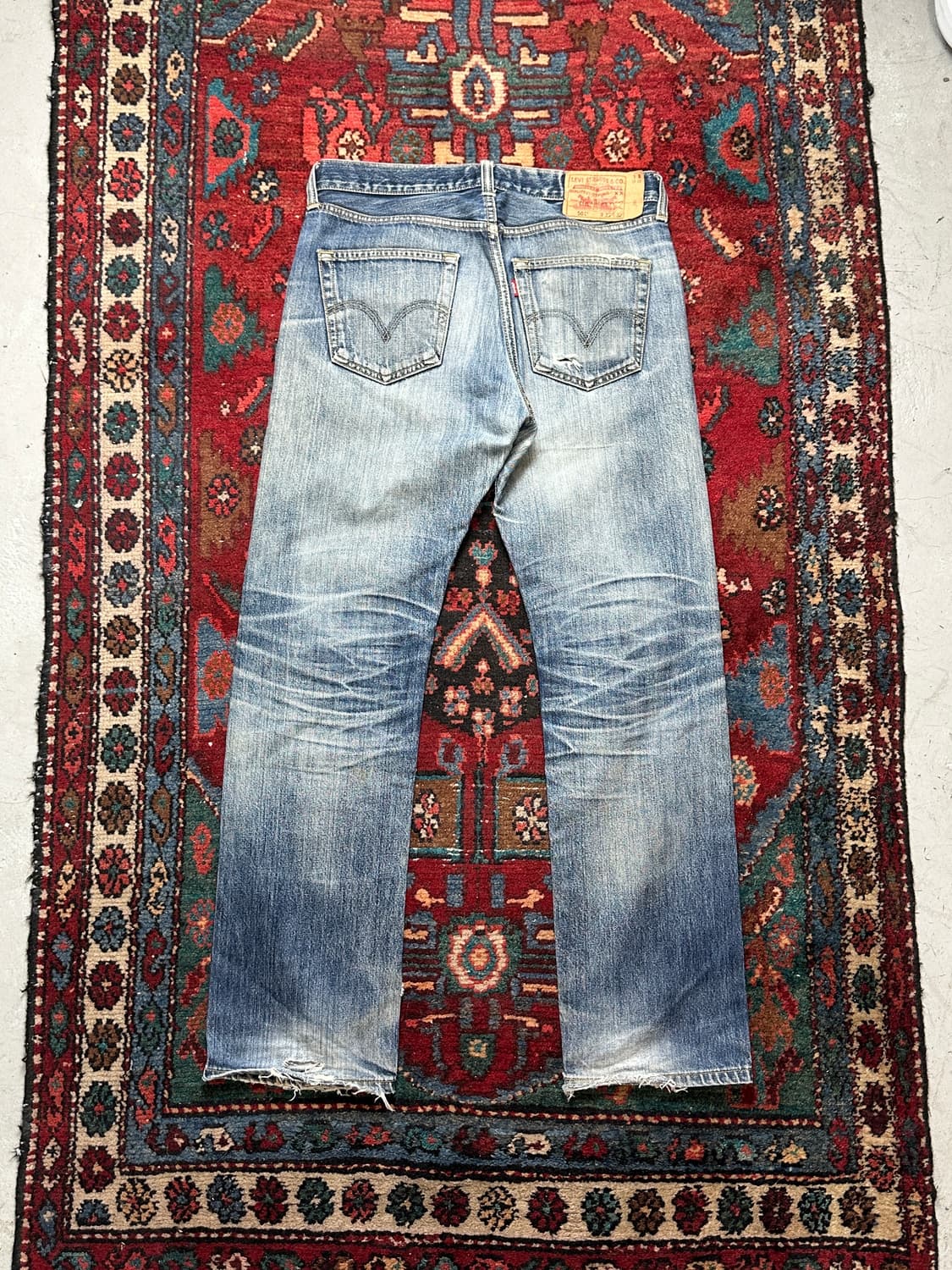 00's 리바이스 501 데님 팬츠 하드 에이징 상품이미지4