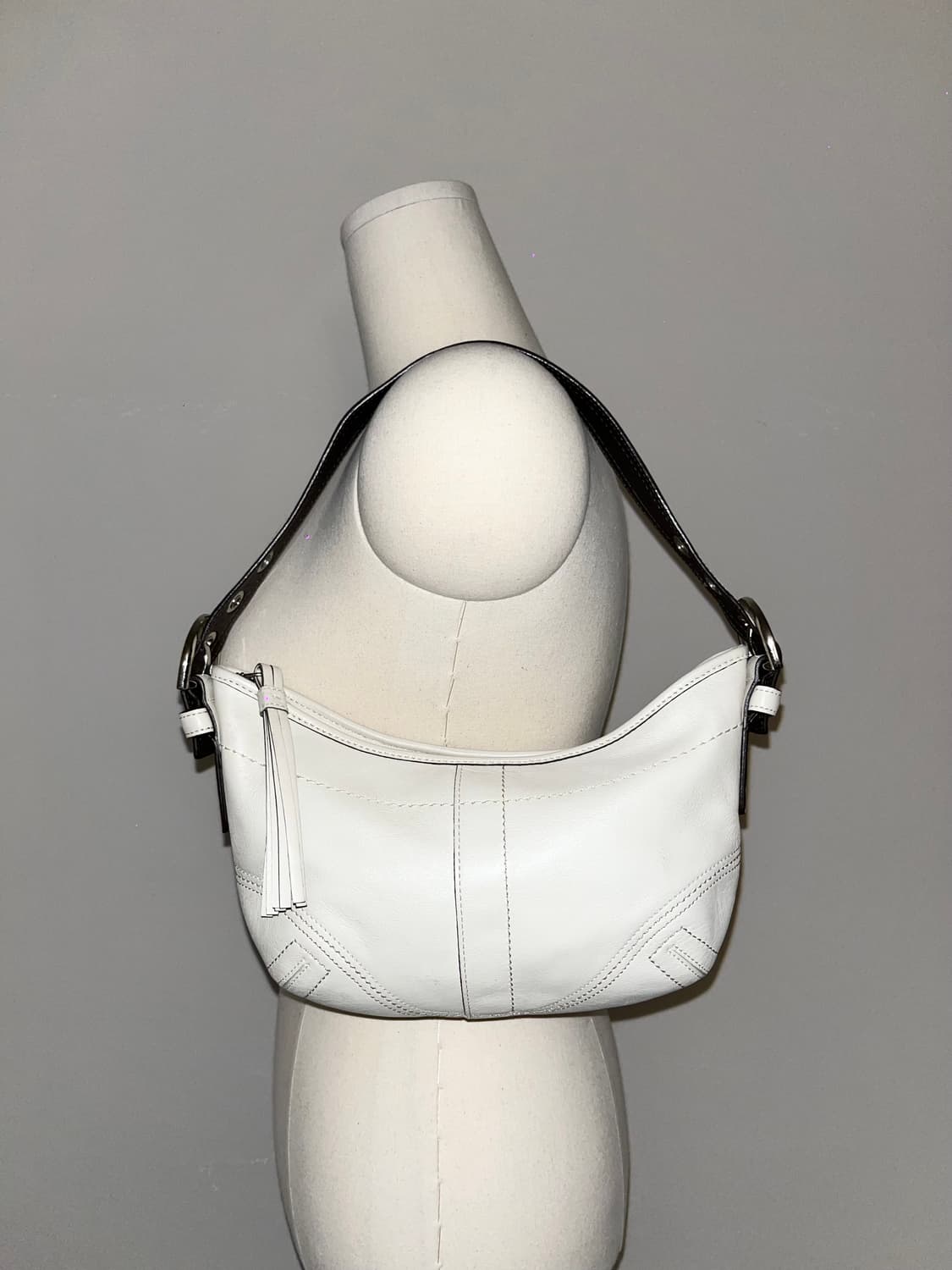 📦 Old Coach mini all white Shoulder Bag 상품이미지1