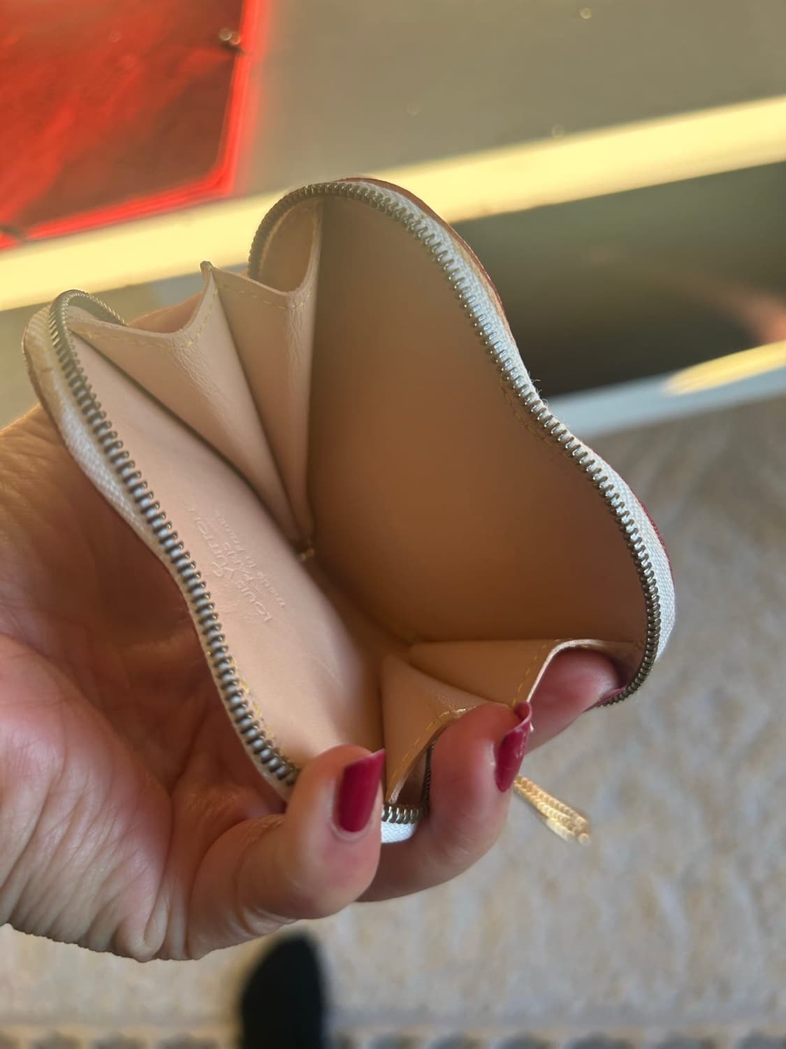 루이비통 멀티 하트지갑 상품이미지2