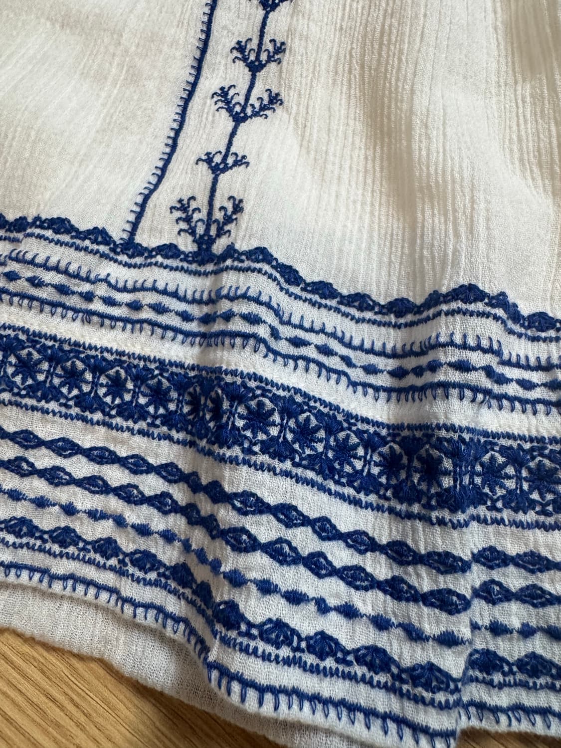 vanessabruno 바네사브루노 스모크밴딩 자수 스커트 상품이미지5