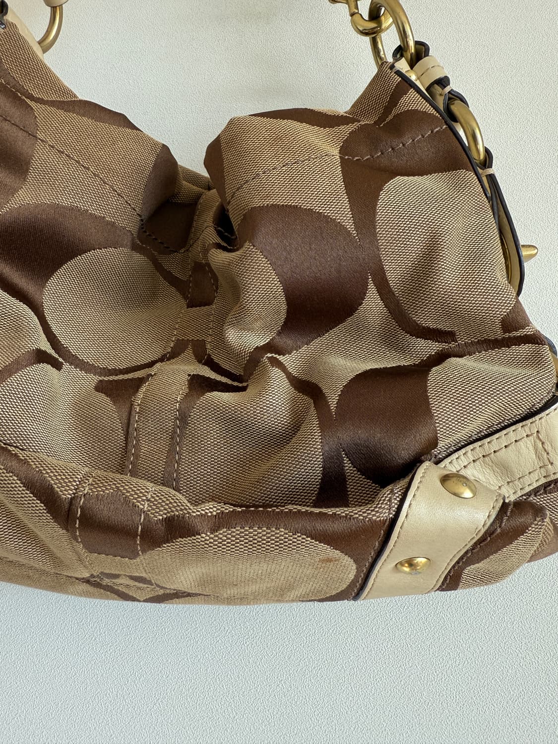 코치(COACH) 모노그램 숄더백 상품이미지6