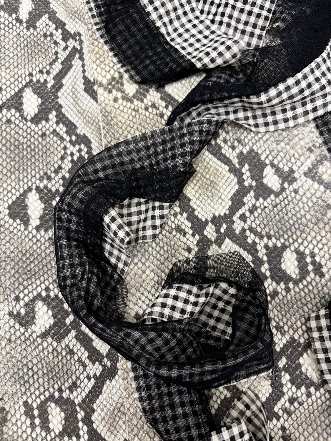 “Vintage” Check Pattern Scarf 인스타릴스참고 상품이미지2