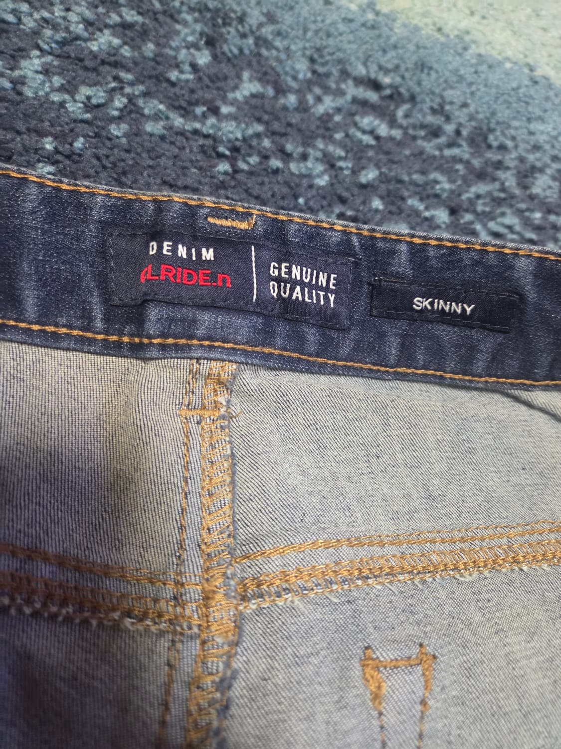 🐕  구매시 덤) 노브랜드 커스텀 찢핫팬츠 데님 상품이미지2