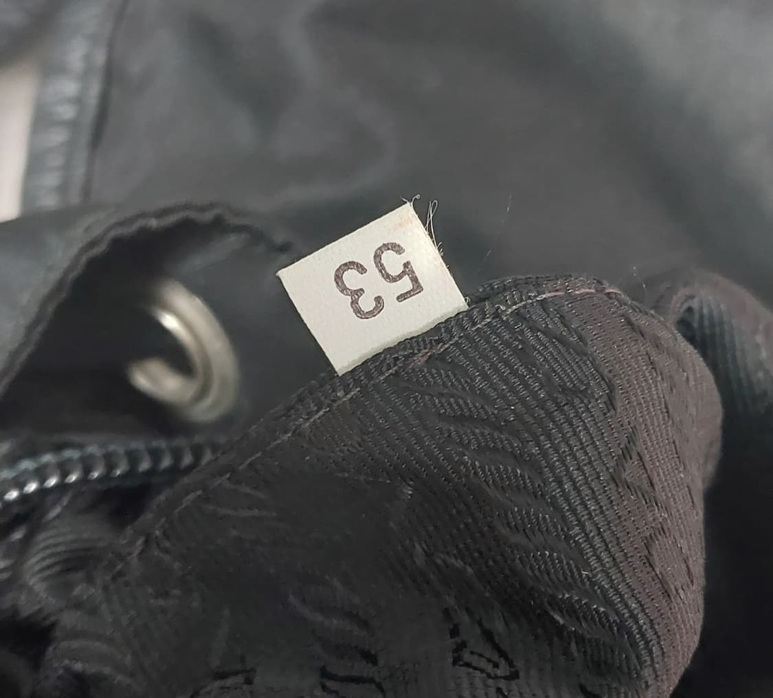 정품 프라다 빈티지 나일론 백팩 상품이미지9