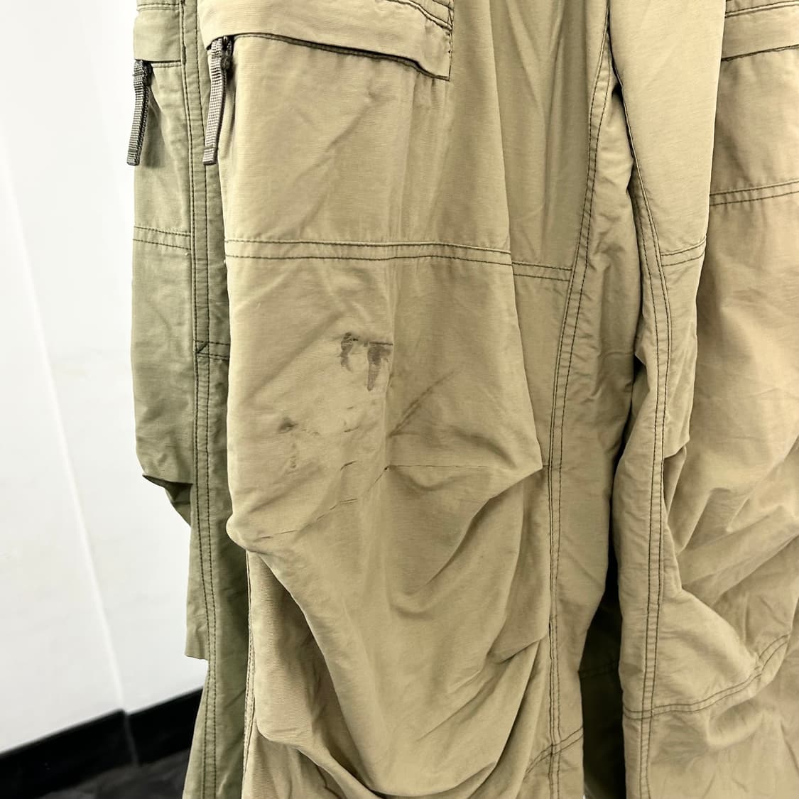 아베크롬비 나일론 와이드 카고 팬츠 상품이미지9