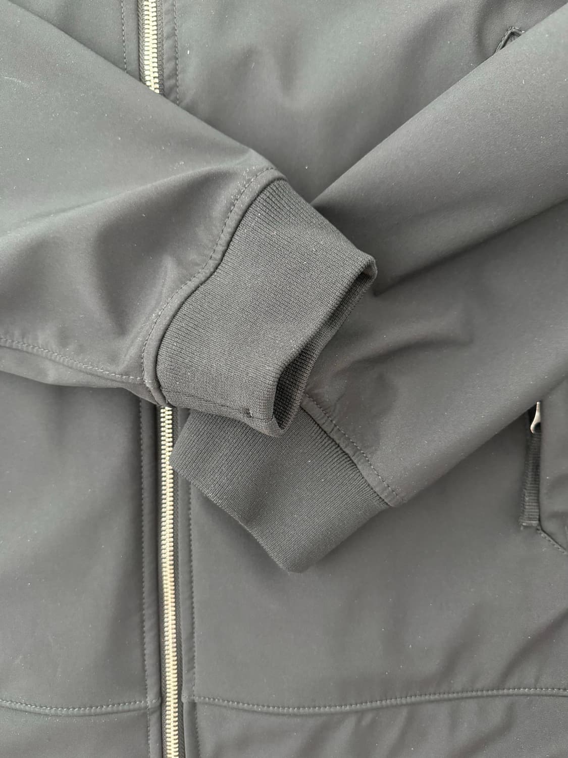 스톤아일랜드 라이트 소프트쉘 2XL 상품이미지6