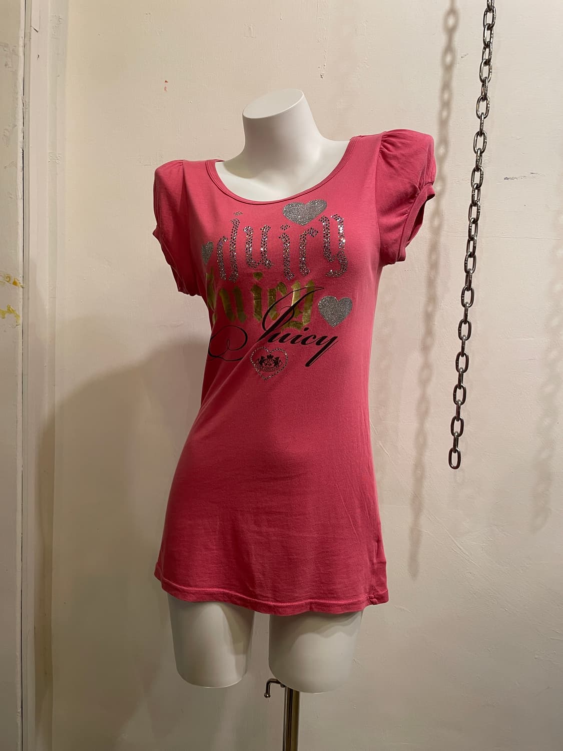 juicy couture 쥬시꾸뛰르 딥핑크 퍼프숄더 티셔츠 갸루 y2k 상품이미지1