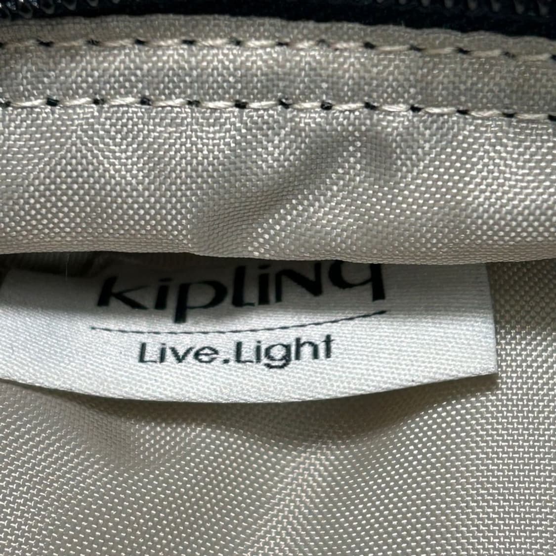 키플링 데미안 백팩 블랙 상품이미지7