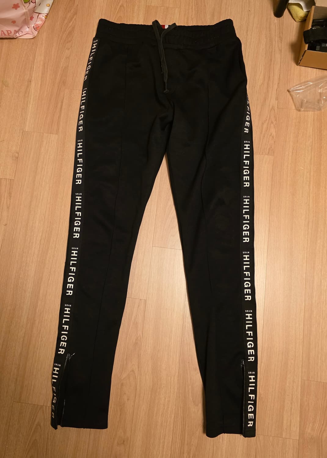 타미힐피거 트랙팬츠 상품이미지1