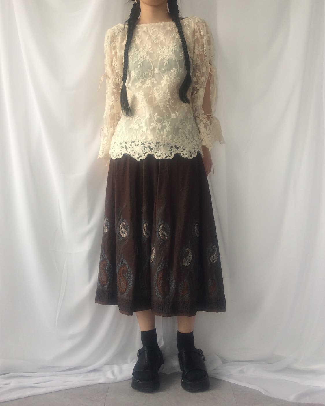 Tied point ornament pattern blouse 상품이미지1