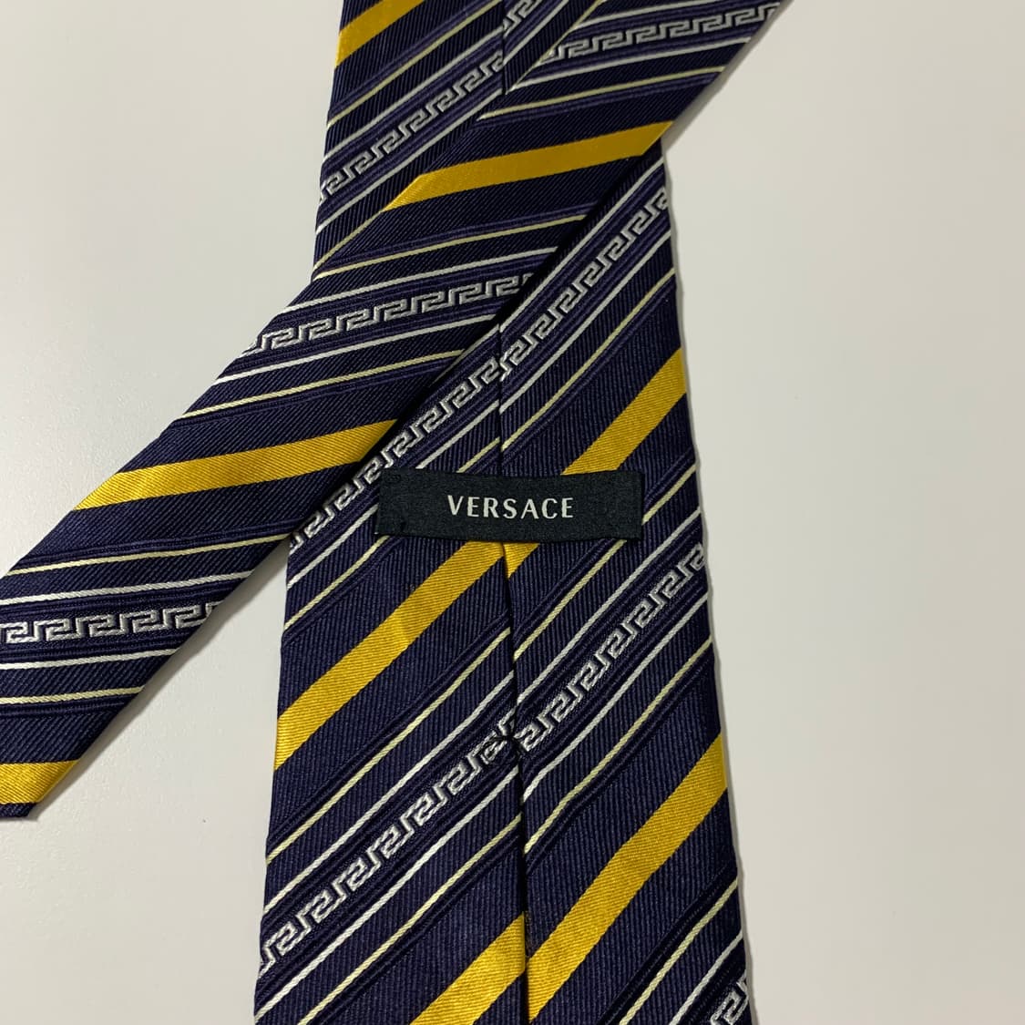 베르사체(VERSACE) 신형라벨 스트라이프 명품넥타이 이태리100실크 상품이미지4