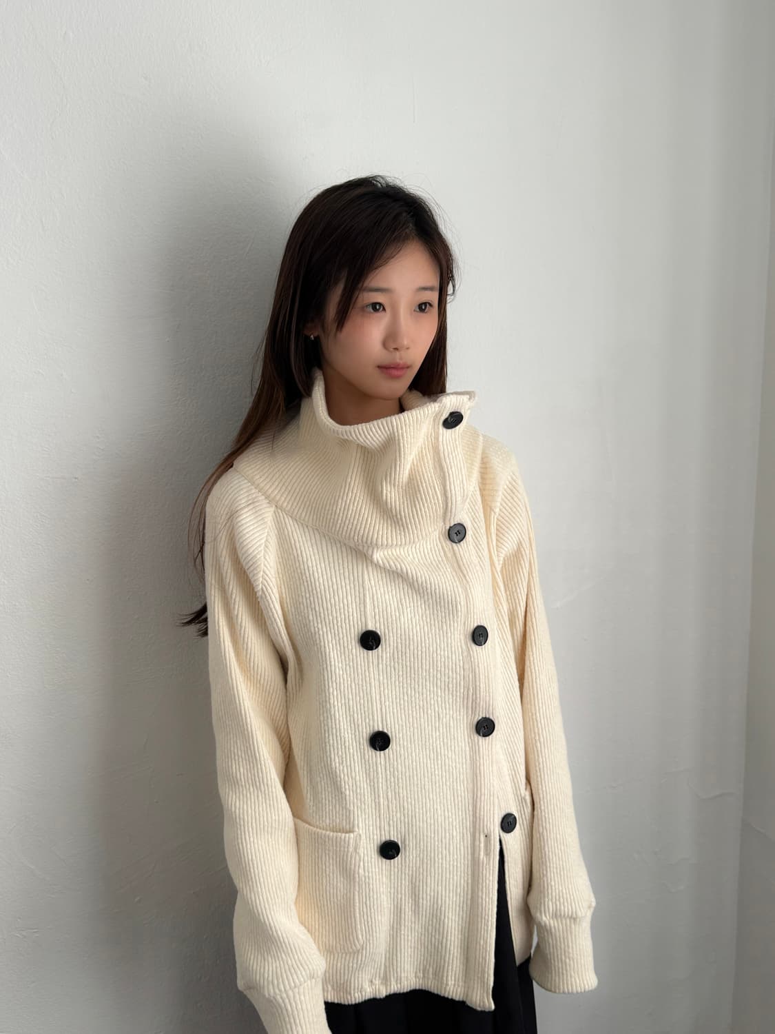 인앤양인하모니 더블 버튼 가디건 크림 상품이미지1