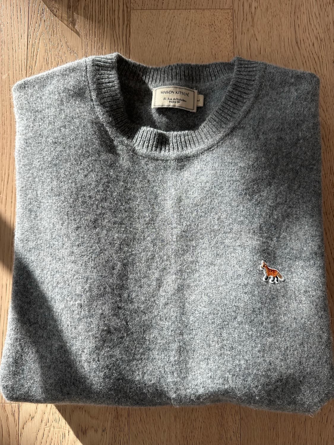 메종키츠네 니트 상품이미지1