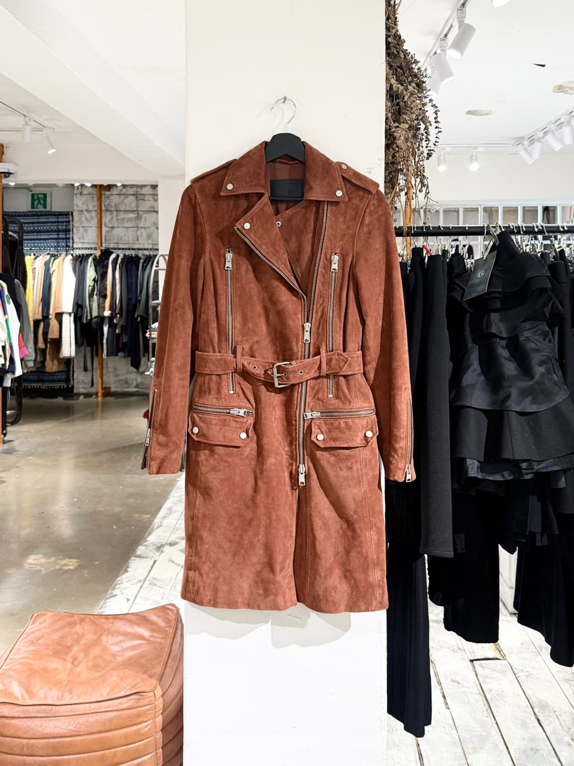 올세인츠 브릭브라운 고트 레더 스웨이드 트렌치 코트 상품이미지1