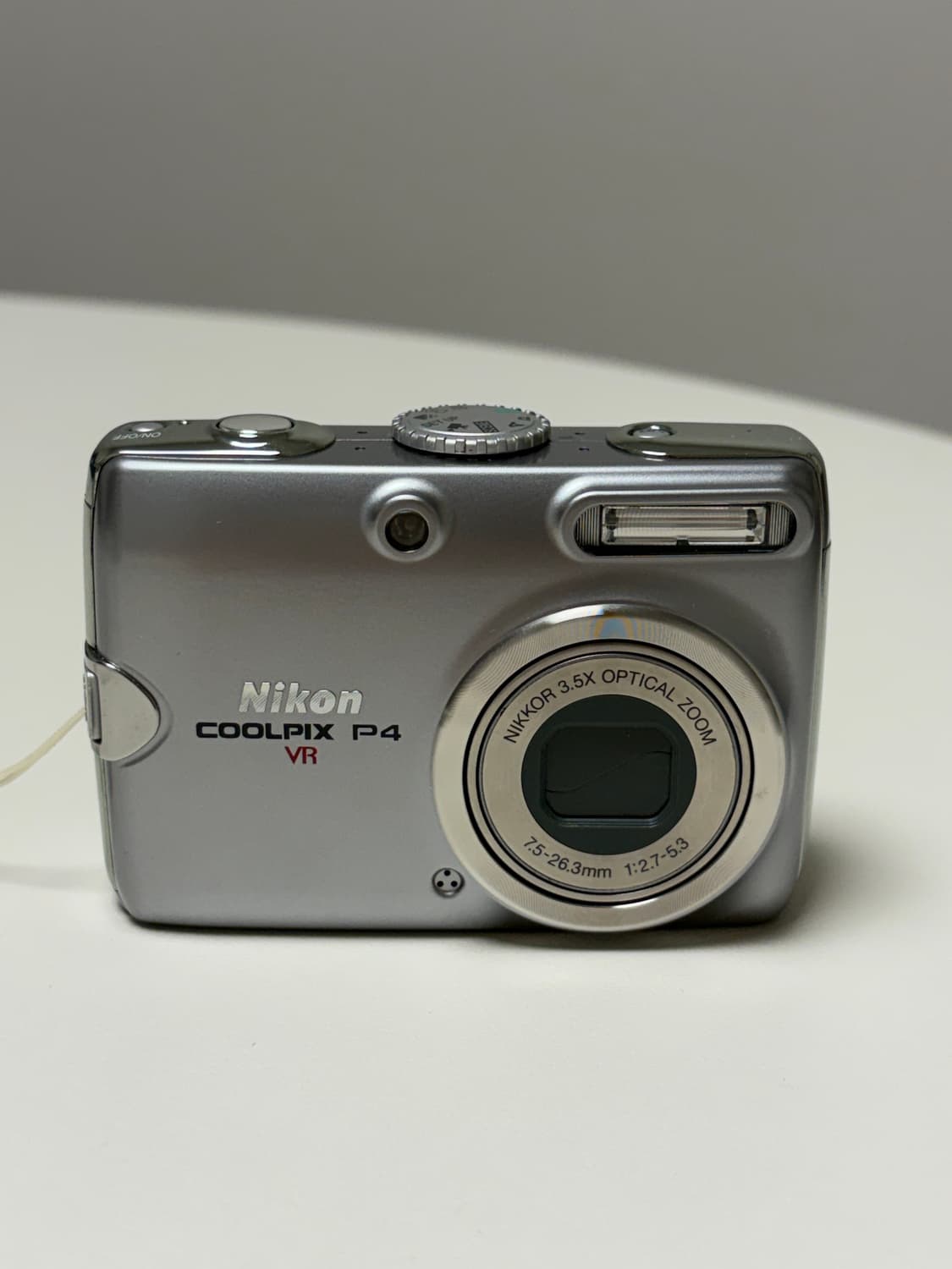 니콘 쿨픽스 P4 상품이미지1