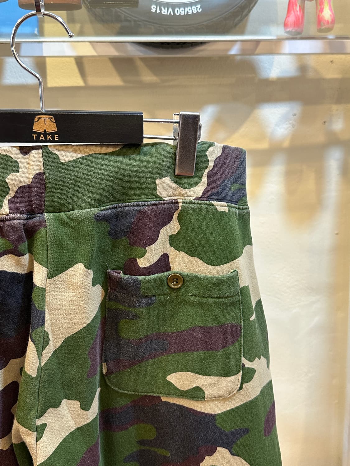 스투시 월드투어 카모플라쥬 스웻 쇼츠 XL 상품이미지4