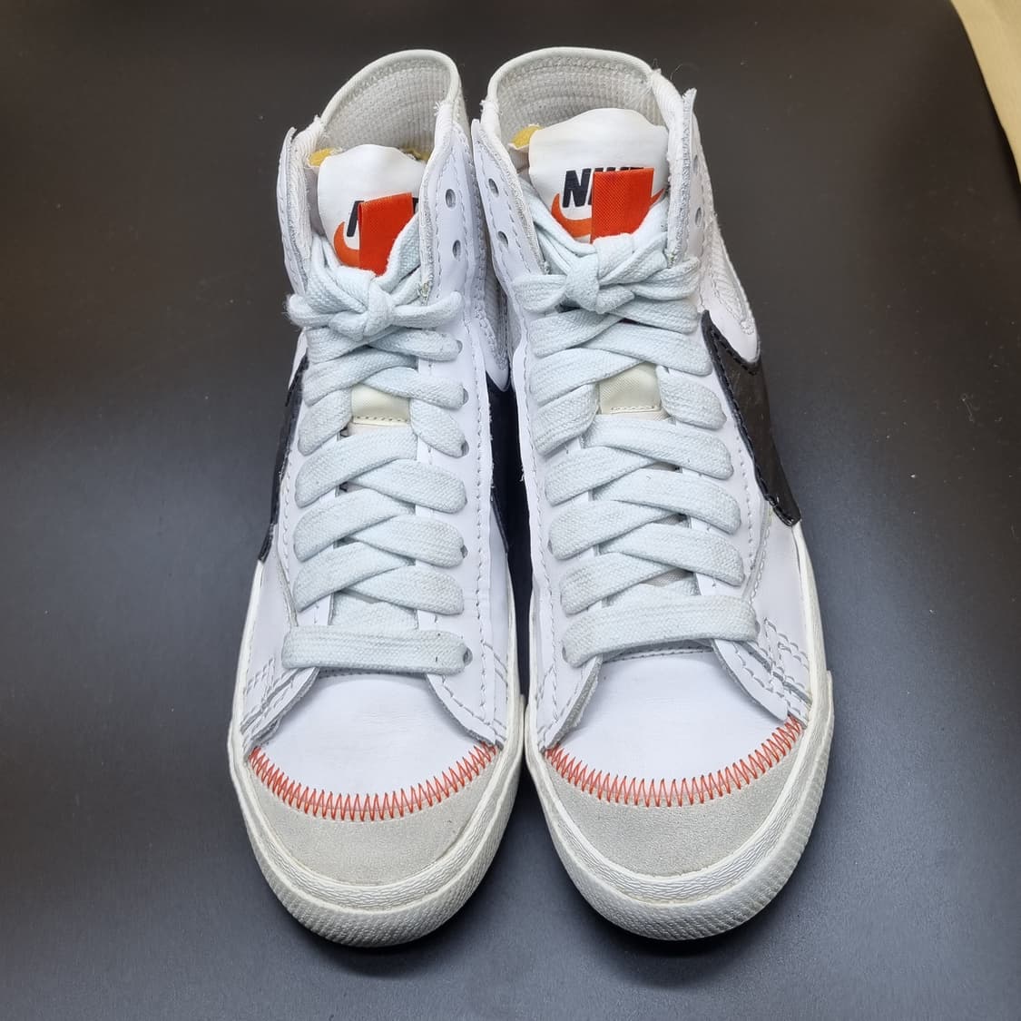 나이키 블레이져 미드77 점보 하이탑250 상품이미지2